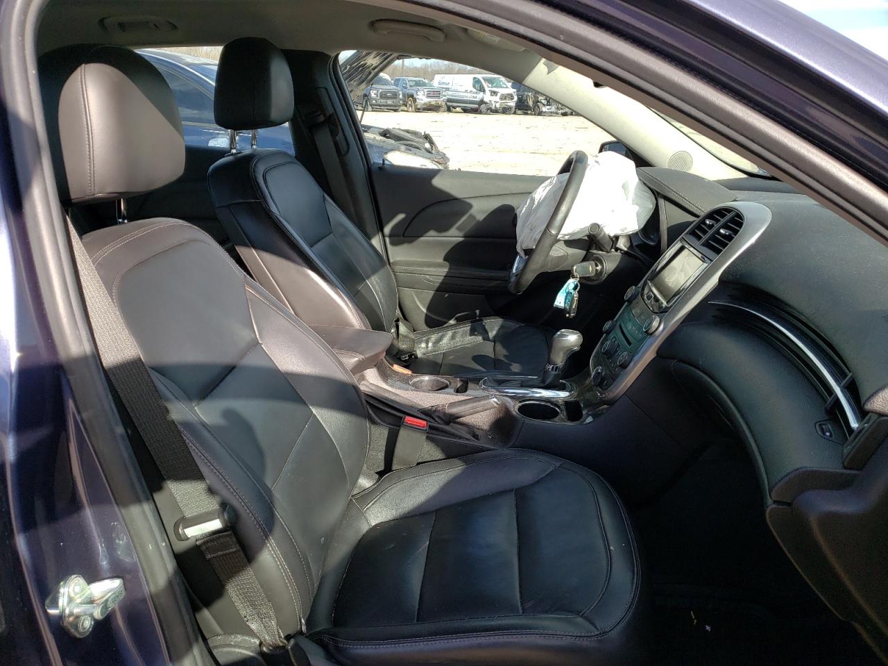 Photo 5 from auction – 2015 CHEVROLET MALIBU LTZ with VIN 1G11F5SL8FF178860