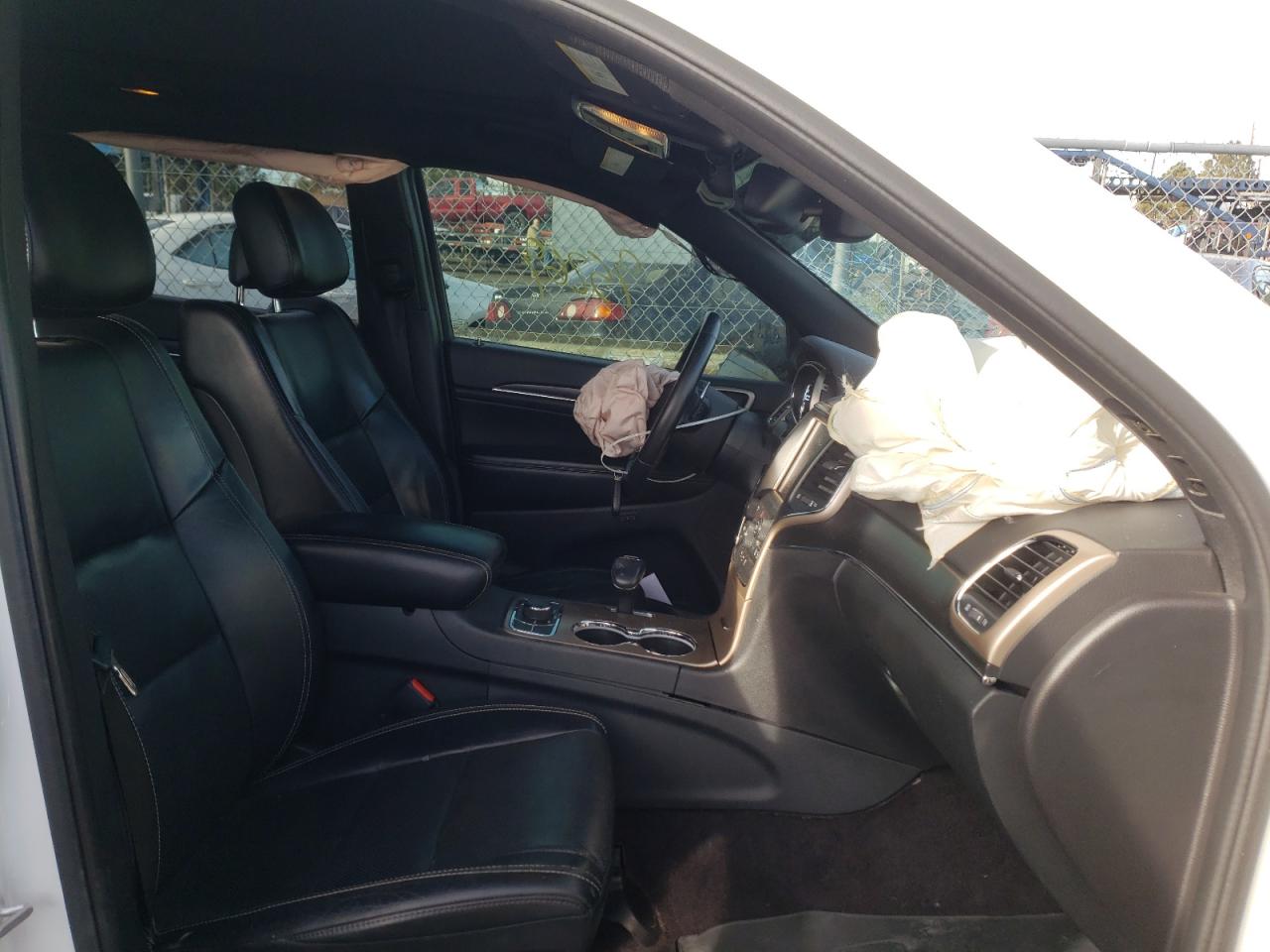 Photo 5 from auction – 2015 JEEP GRAND CHER with VIN 1C4RJFBT4FC230386