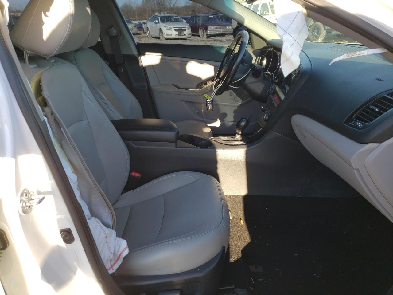 Photo 5 from auction – 2013 KIA OPTIMA EX with VIN 5XXGN4A7XDG134117