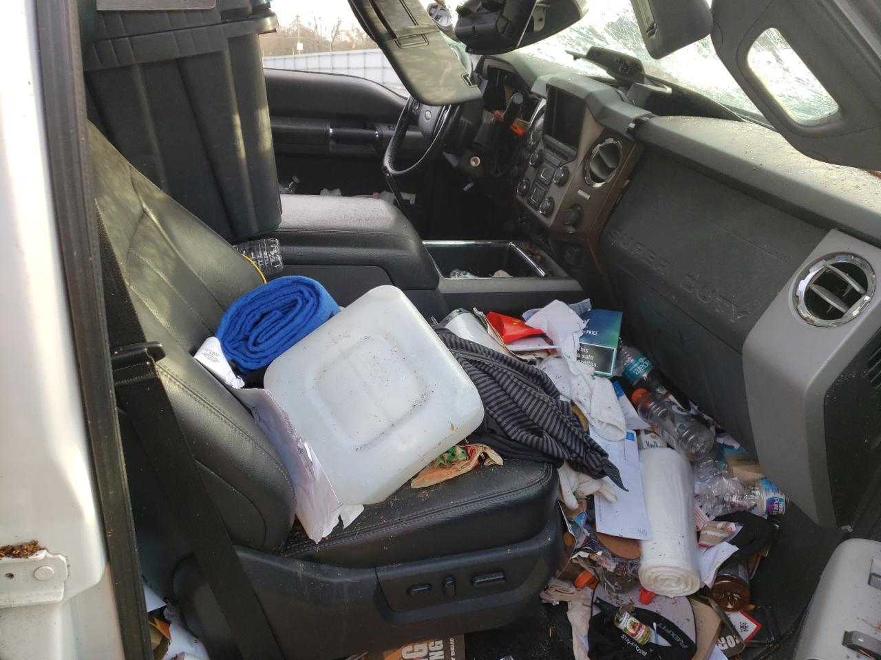 Photo 5 from auction – 2015 FORD F250 SUPER with VIN 1FT7W2BT4FEA17931