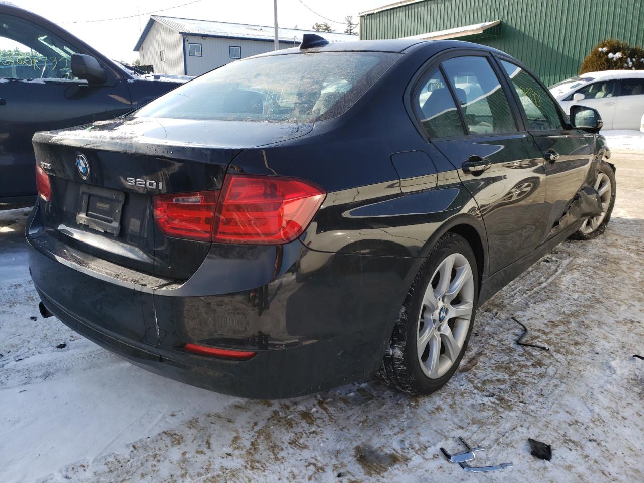 Photo 4 from auction – 2014 BMW 320 I XDRI with VIN WBA3C3G58ENS67577