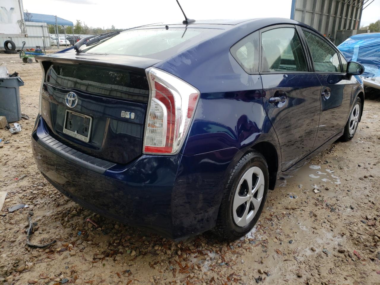 Photo 4 from auction – 2012 TOYOTA PRIUS with VIN JTDKN3DU2C1483207