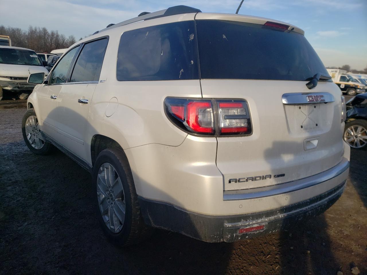 Photo 3 from auction – 2017 GMC ACADIA LIM with VIN 1GKKVSKD2HJ211202