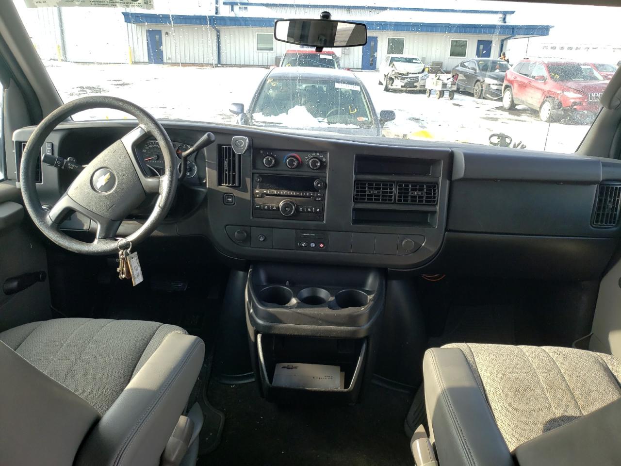 Photo 9 from auction – 2012 CHEVROLET EXPRESS G1 with VIN 1GNSGBF46C1120188