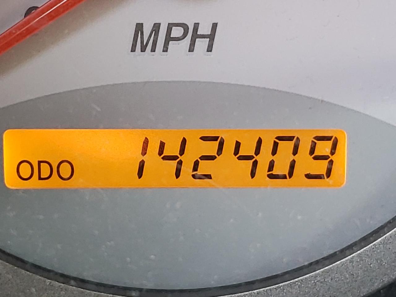 Photo 8 from auction – 2004 TOYOTA RAV4 with VIN JTEHD20V746005726