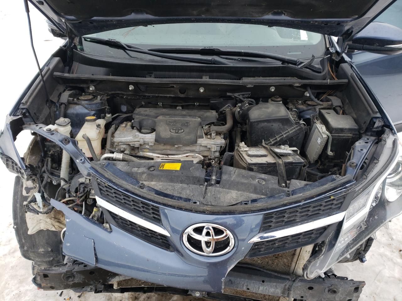 Photo 7 from auction – 2014 TOYOTA RAV4 LIMIT with VIN 2T3DFREV0EW168166