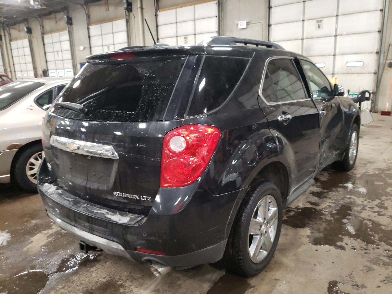 Photo 4 from auction – 2015 CHEVROLET EQUINOX with VIN 2GNFLHE3XF6332957