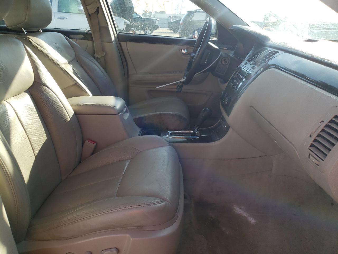 Photo 5 from auction – 2008 CADILLAC DTS with VIN 1G6KD57Y68U112041