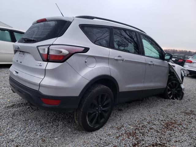 Photo 4 from auction – 2017 FORD ESCAPE SE with VIN 1FMCU9G98HUB98661