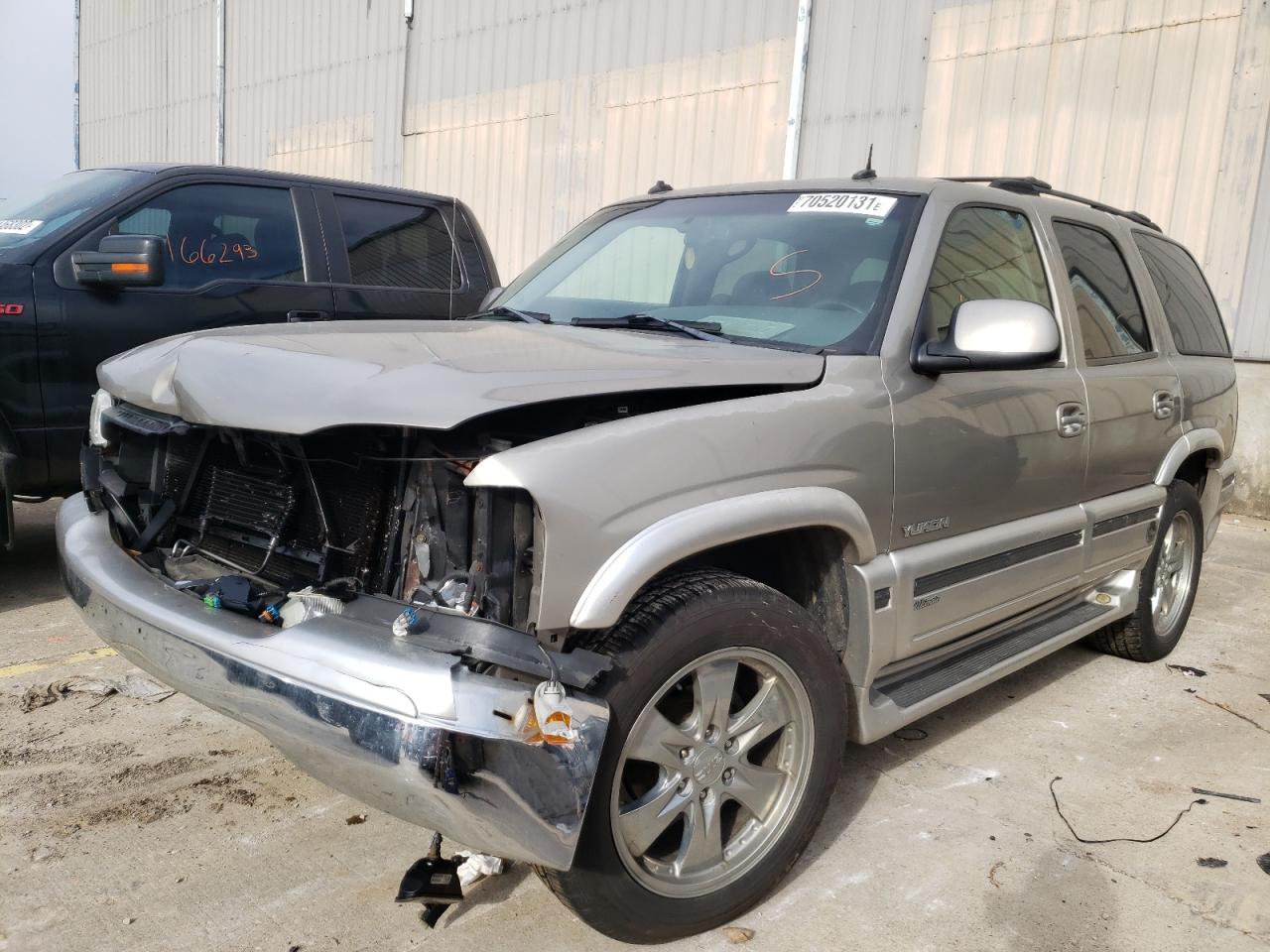 Photo 2 from auction – 2003 GMC YUKON with VIN 1GKEK13Z13J244047