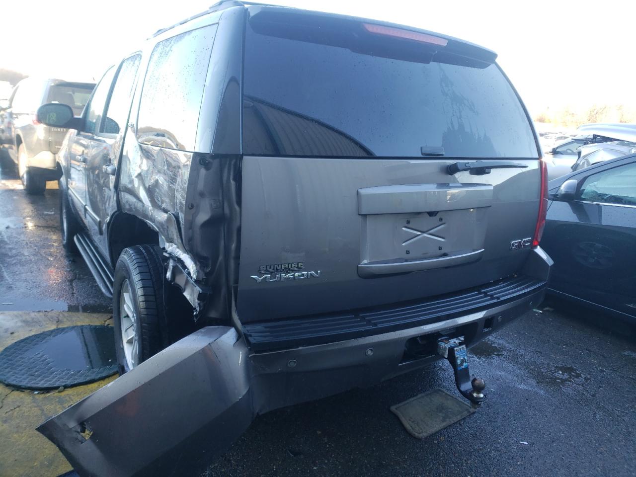 Photo 3 from auction – 2013 GMC YUKON SLT with VIN 1GKS1CE02DR329515