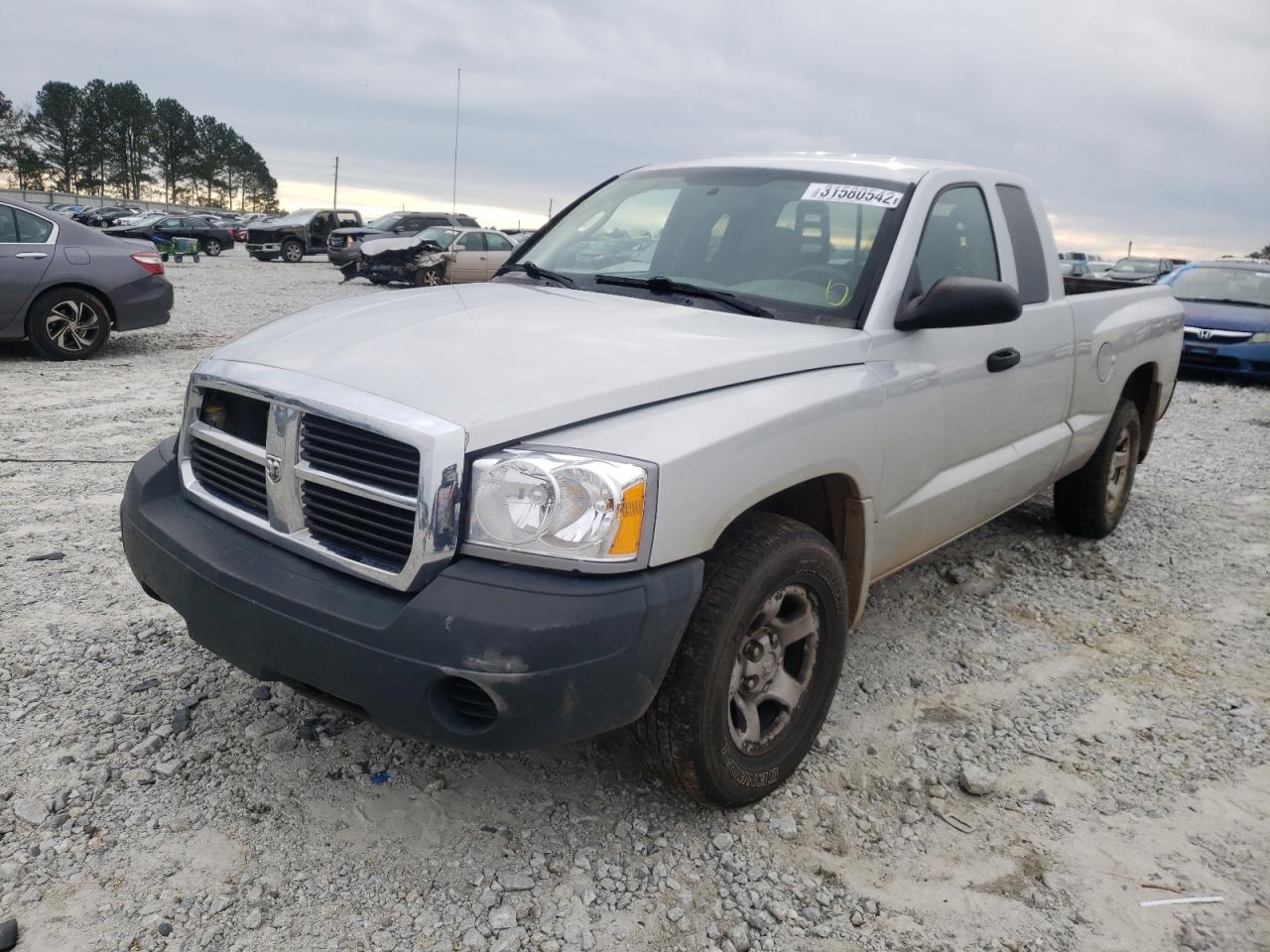 Photo 2 from auction – 2005 DODGE DAKOTA ST with VIN 1D7HE22K45S330112