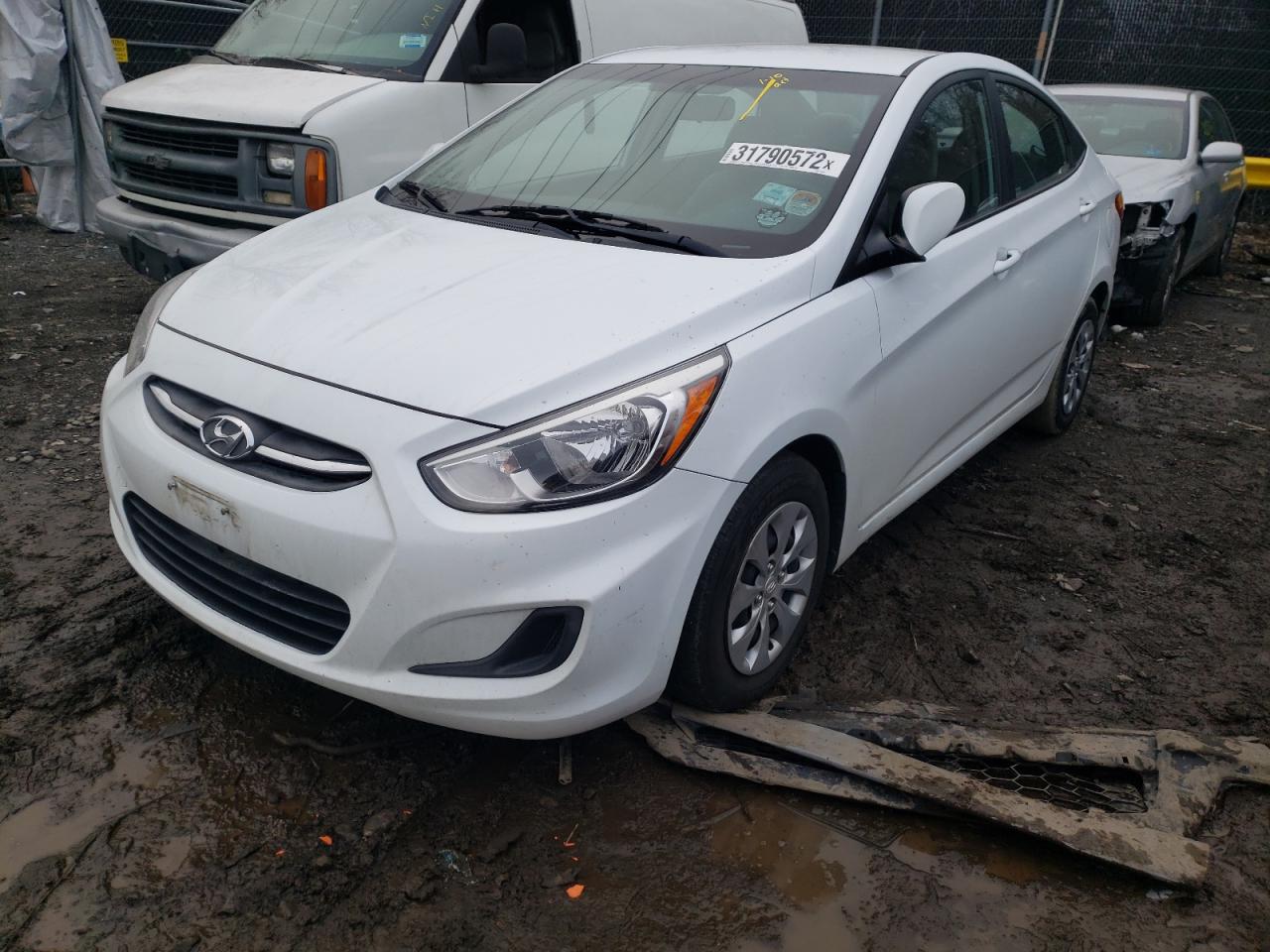 Photo 2 from auction – 2017 HYUNDAI ACCENT SE with VIN KMHCT4AE1HU292831