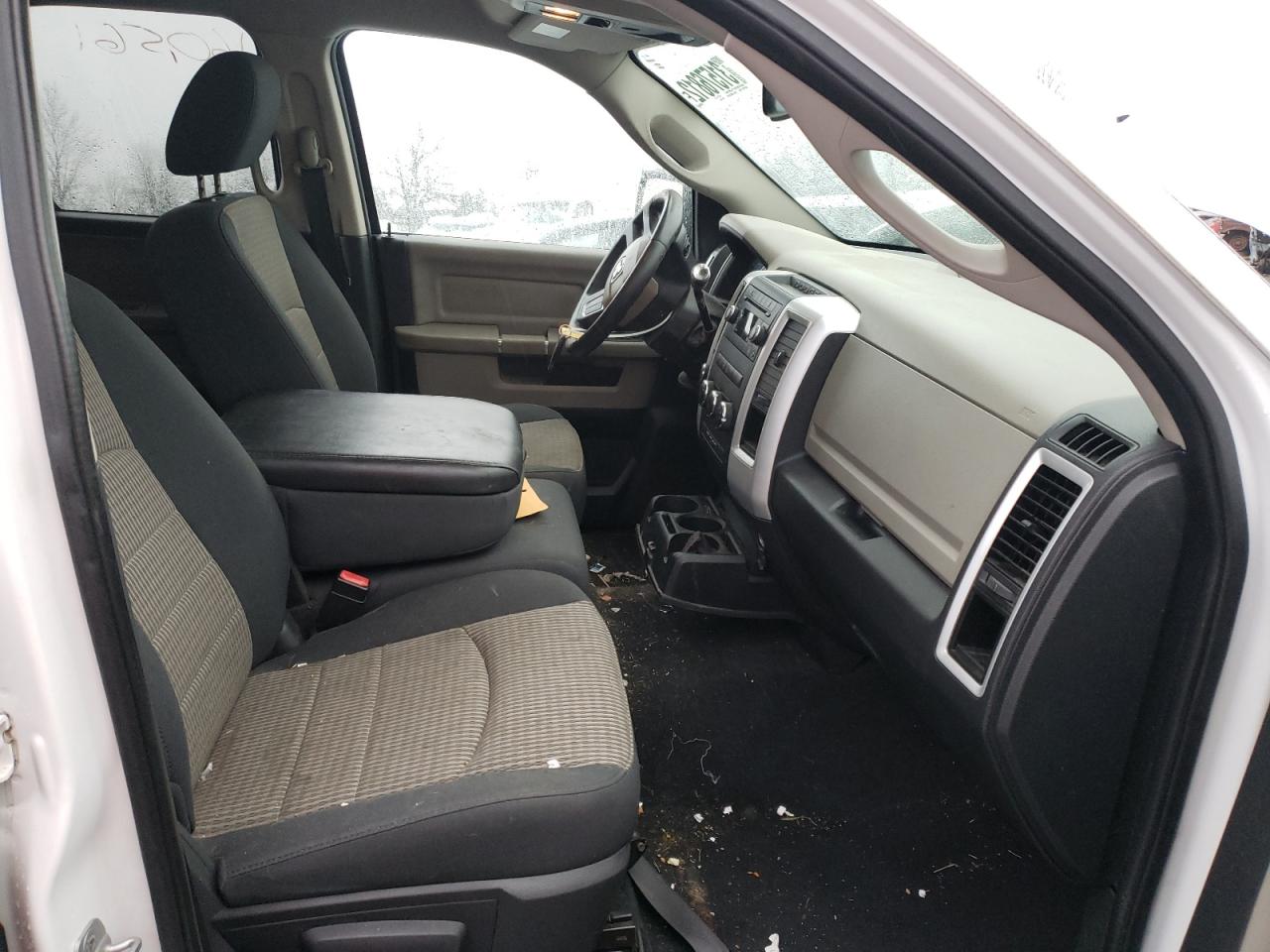 Photo 5 from auction – 2011 DODGE RAM 1500 with VIN 1D7RV1GTXBS704511