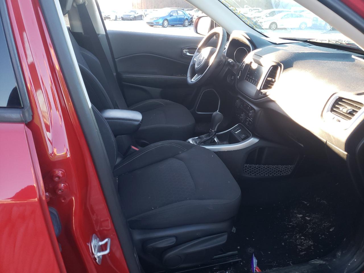 Photo 5 from auction – 2019 JEEP COMPASS SP with VIN 3C4NJCABXKT736745