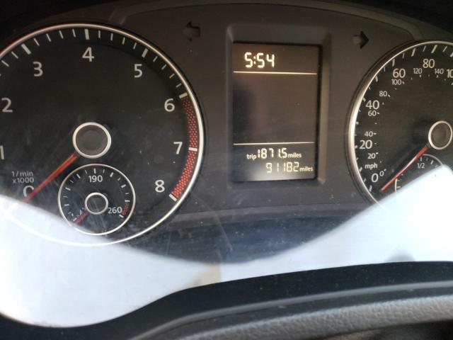Photo 8 from auction – 2015 VOLKSWAGEN PASSAT S with VIN 1VWAT7A37FC099675