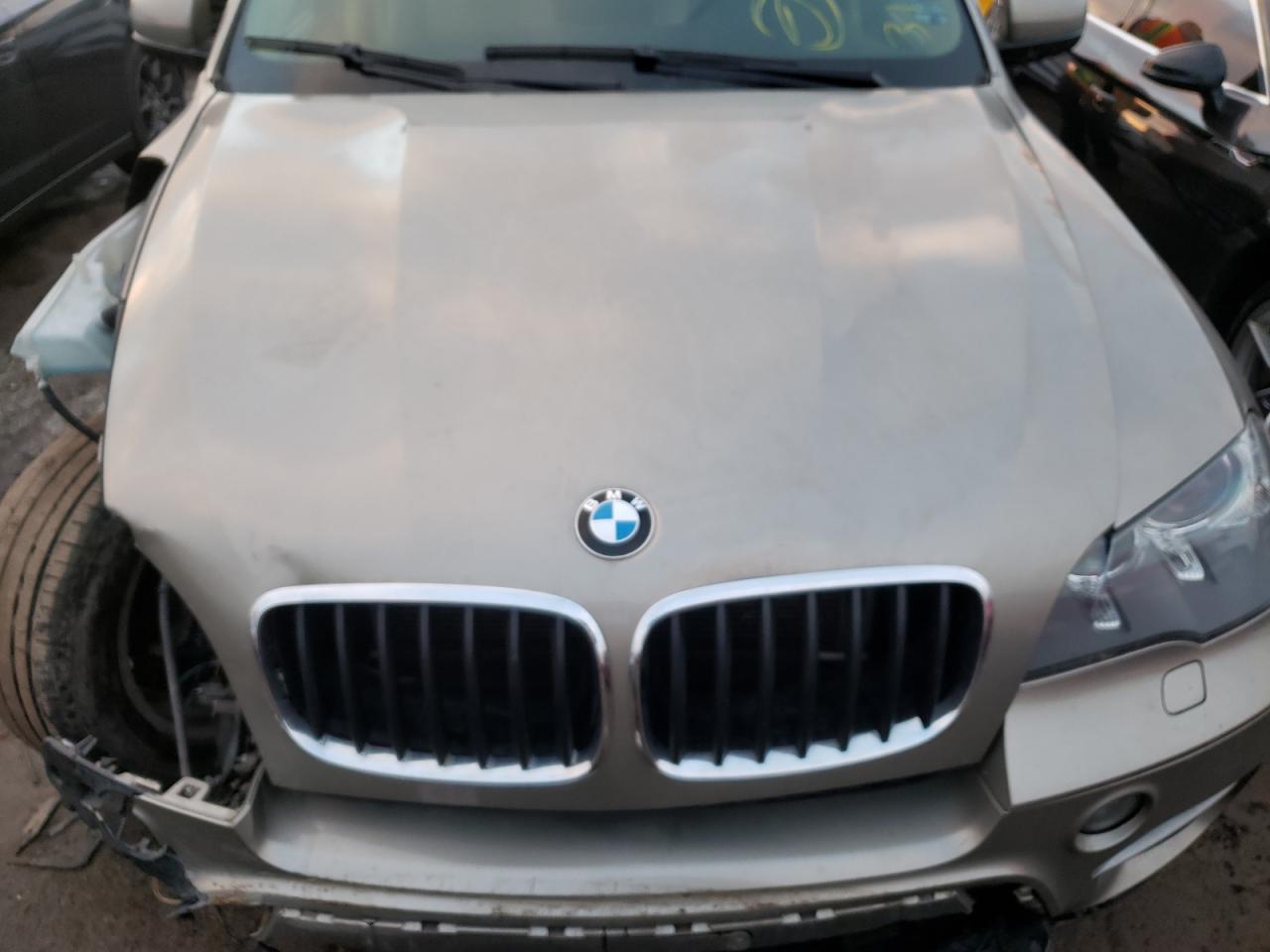 Photo 7 from auction – 2012 BMW X5 XDRIVE3 with VIN 5UXZV4C57CL749662