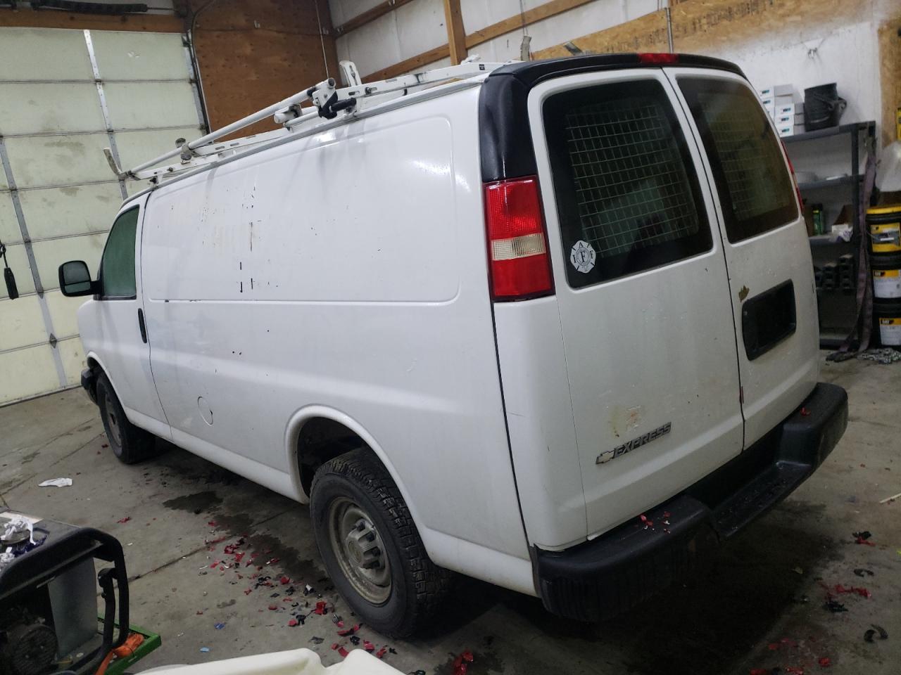 Photo 3 from auction – 2008 CHEVROLET EXPRESS G2 with VIN 1GCGG25C281212283