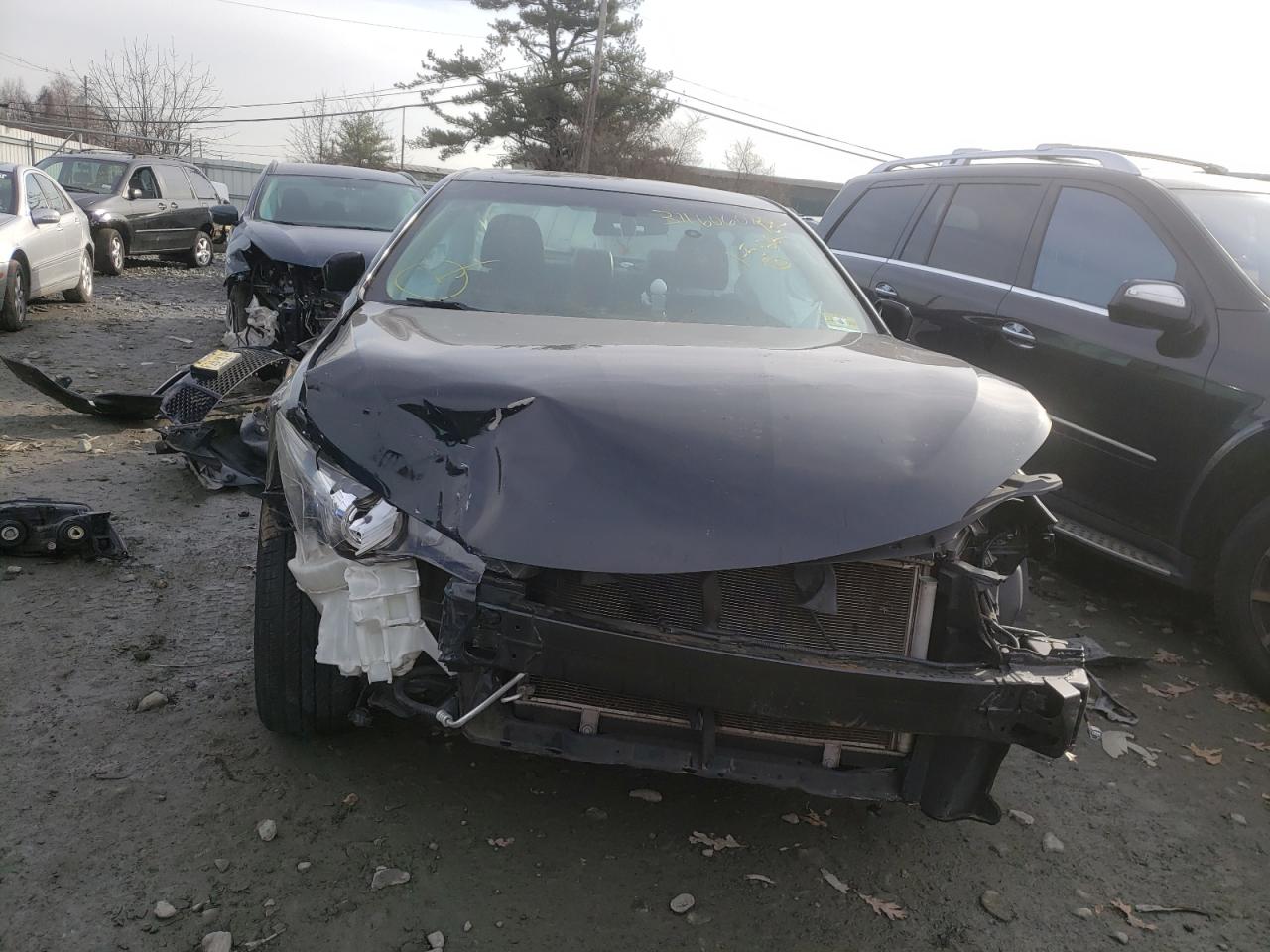 Photo 9 from auction – 2016 TOYOTA CAMRY LE with VIN 4T1BF1FK3GU229681
