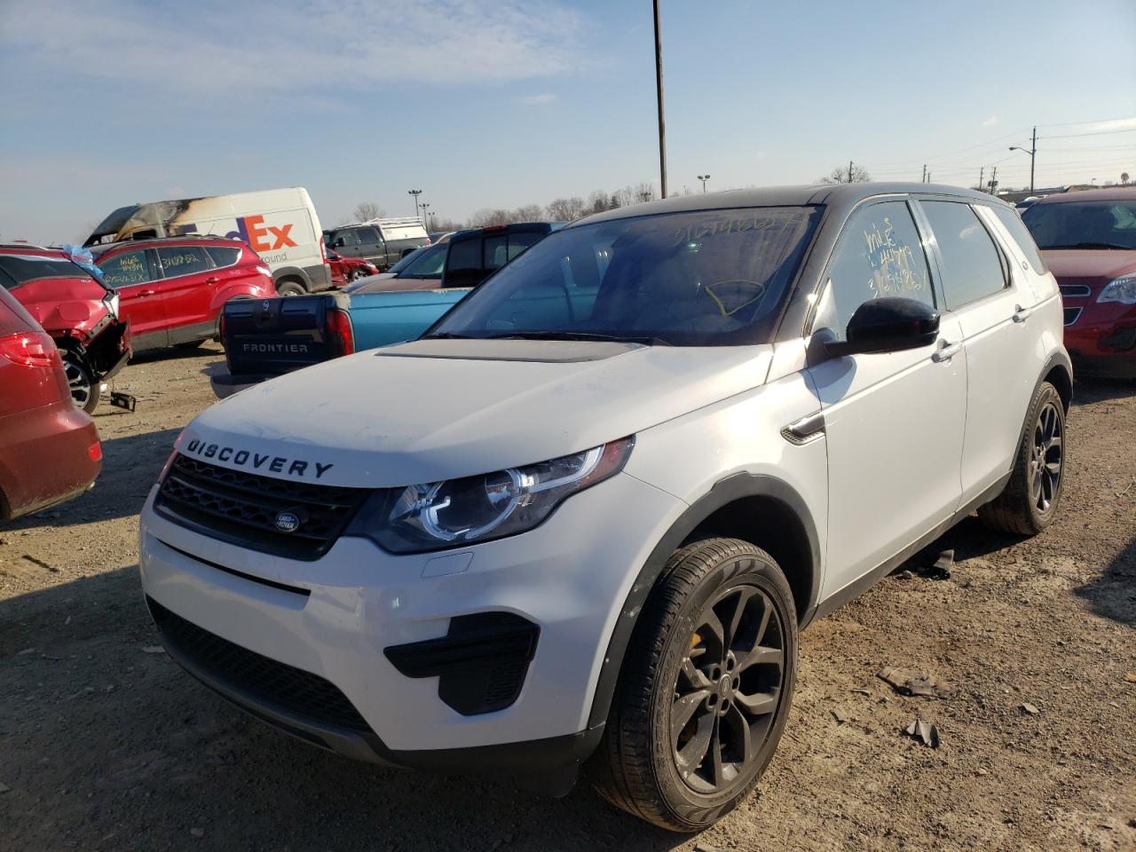 Photo 2 from auction – 2017 LAND ROVER DISCOVERY with VIN SALCP2BG3HH662501