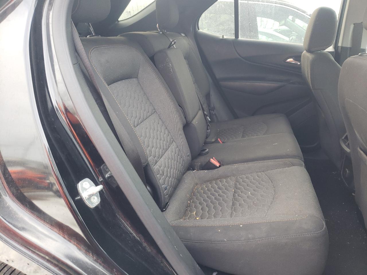 Photo 9 from auction – 2018 CHEVROLET EQUINOX LT with VIN 2GNAXJEV5J6138255