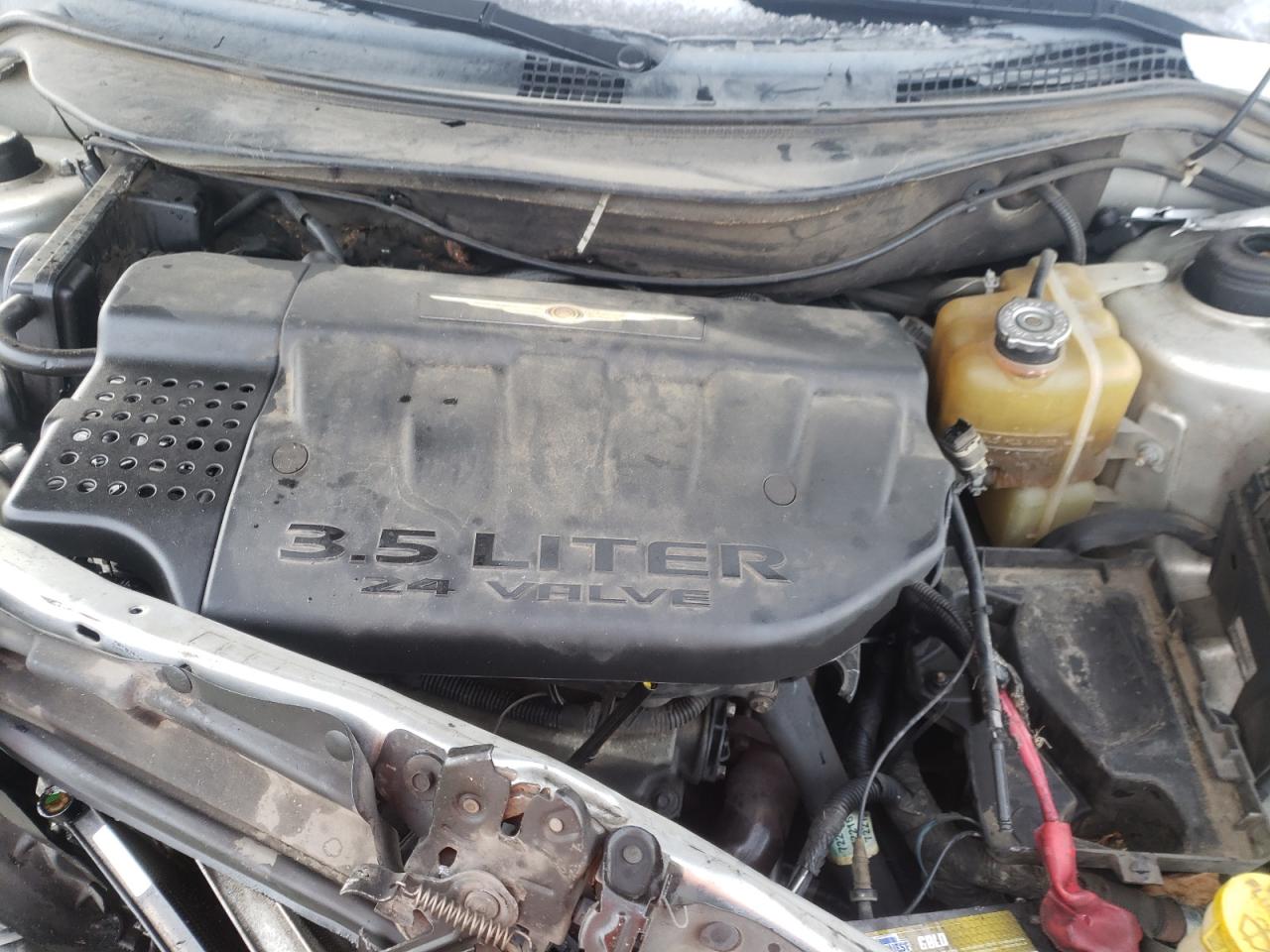 Photo 7 from auction – 2005 CHRYSLER PACIFICA T with VIN 2C4GM68465R656391