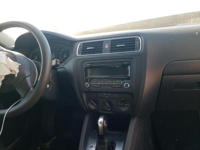 Photo 9 from auction – 2014 VOLKSWAGEN JETTA BASE with VIN 3VW2K7AJ8EM314922
