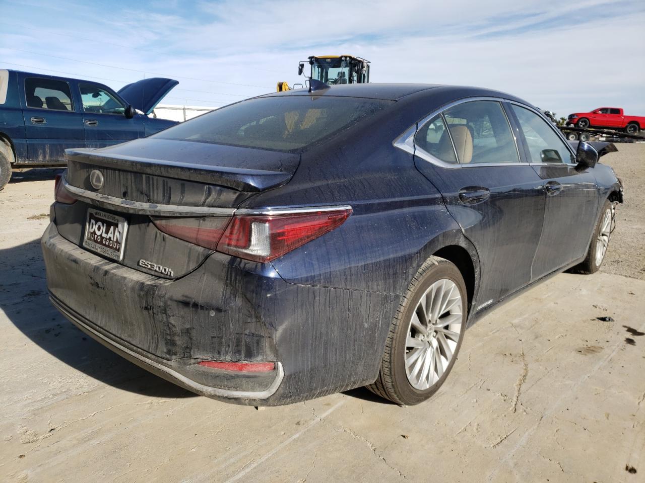 Photo 4 from auction – 2019 LEXUS ES 300H with VIN JTHB21B19K2002723