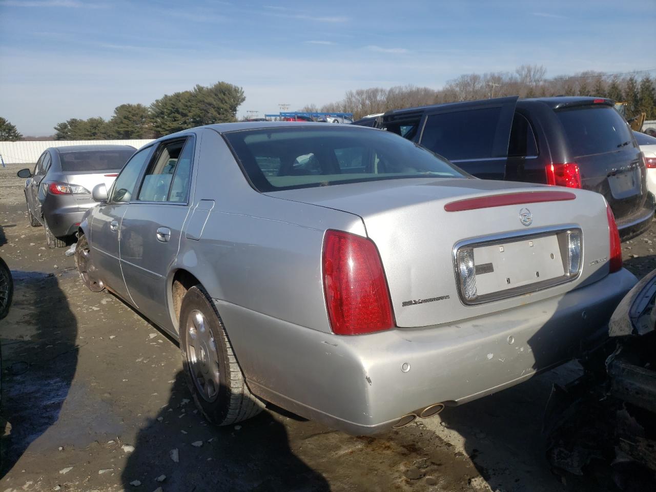Photo 3 from auction – 2002 CADILLAC DEVILLE with VIN 1G6KD57Y92U133070