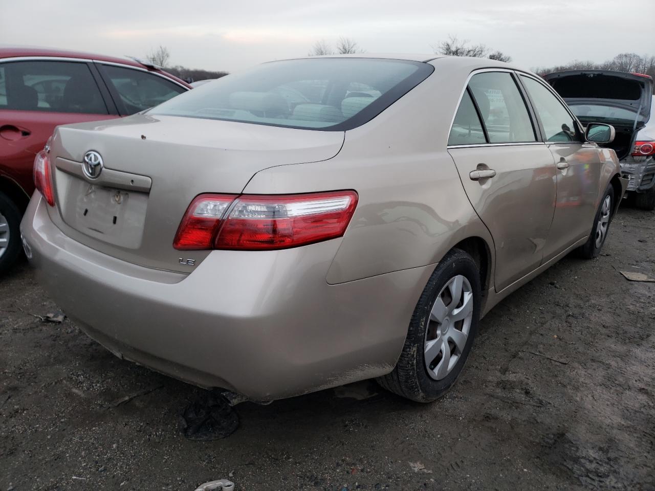 Photo 4 from auction – 2007 TOYOTA CAMRY CE with VIN 4T1BE46K97U032017