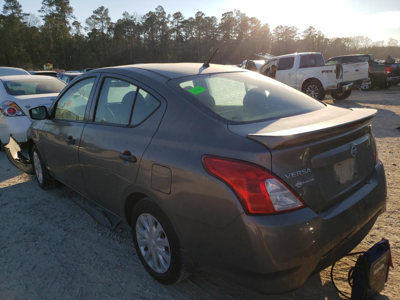 Photo 3 from auction – 2017 NISSAN VERSA S with VIN 3N1CN7AP1HL881795