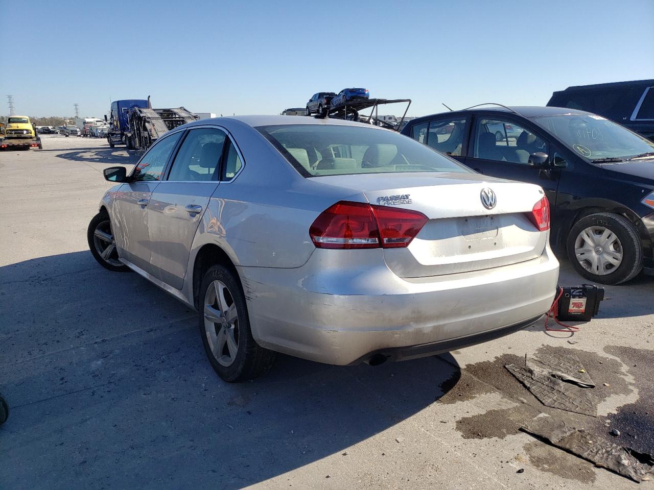 Photo 3 from auction – 2015 VOLKSWAGEN PASSAT S with VIN 1VWAS7A39FC080662