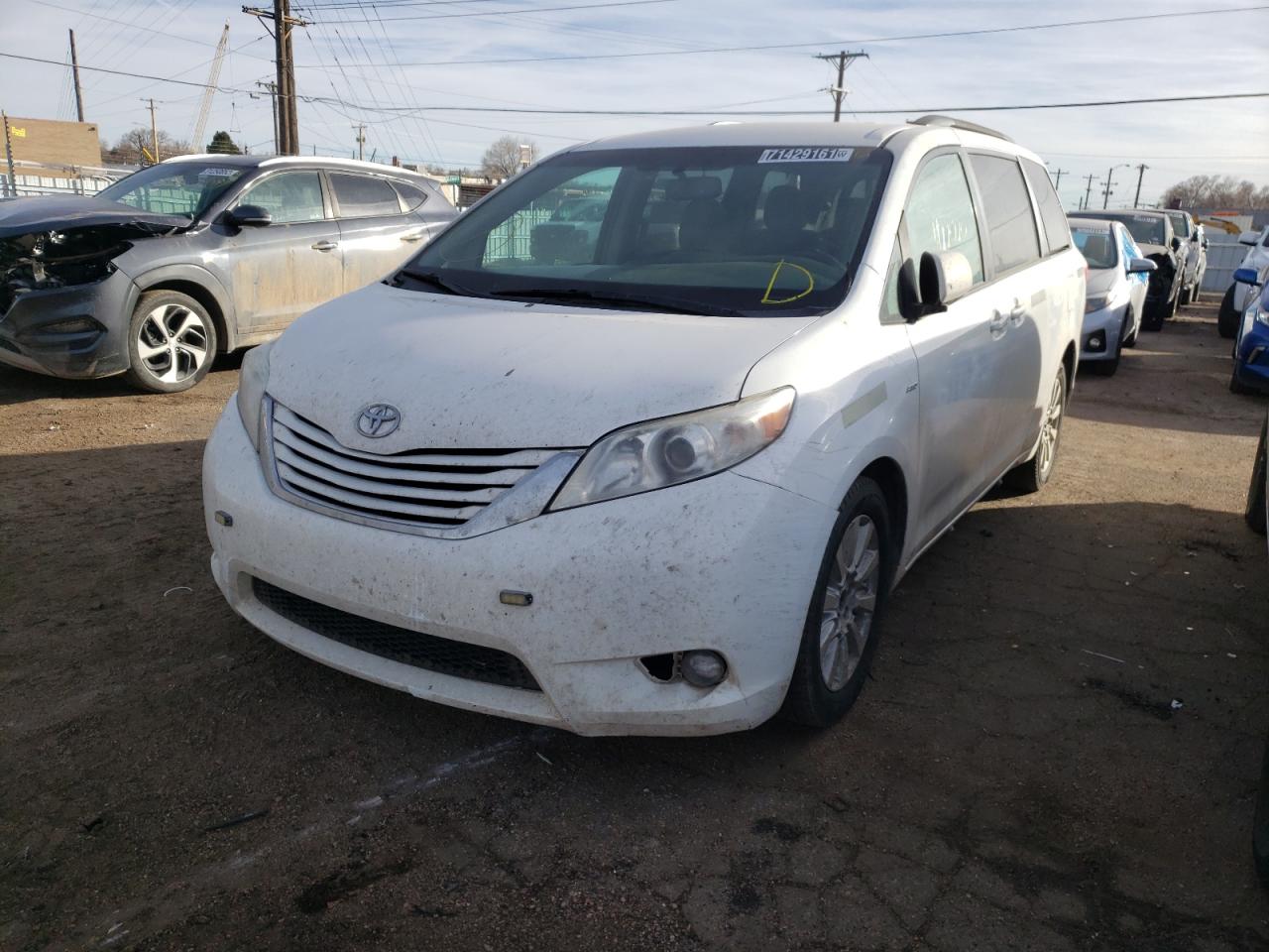Photo 2 from auction – 2017 TOYOTA SIENNA LE with VIN 5TDJZ3DC6HS162417