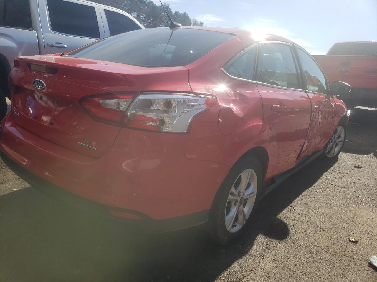 Фото 4 с аукциона – 2014 FORD FOCUS SE с VIN 1FADP3F22EL257728