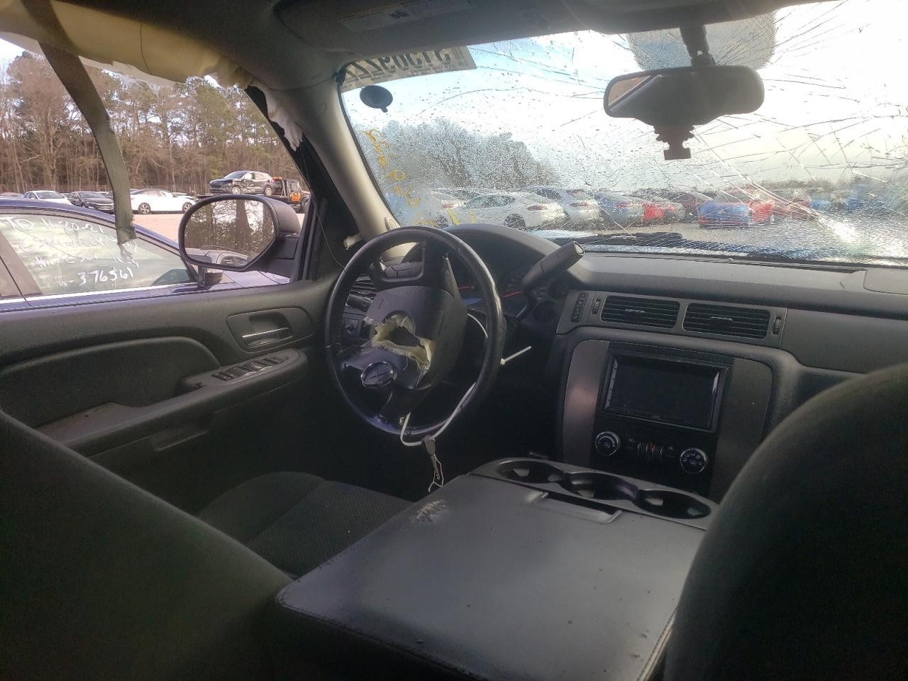 Photo 9 from auction – 2008 CHEVROLET AVALANCHE with VIN 3GNEC12048G106949