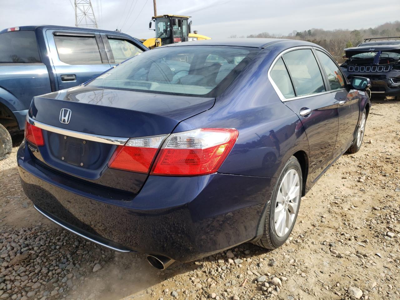 Photo 4 from auction – 2013 HONDA ACCORD EX with VIN 1HGCR2F74DA203901