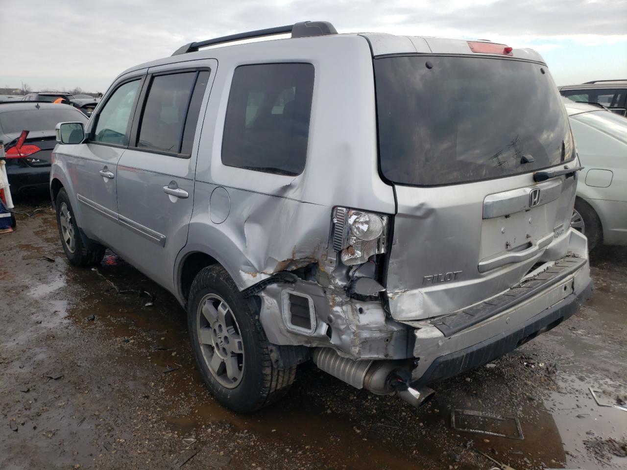Photo 3 from auction – 2011 HONDA PILOT TOUR with VIN 5FNYF4H91BB029328