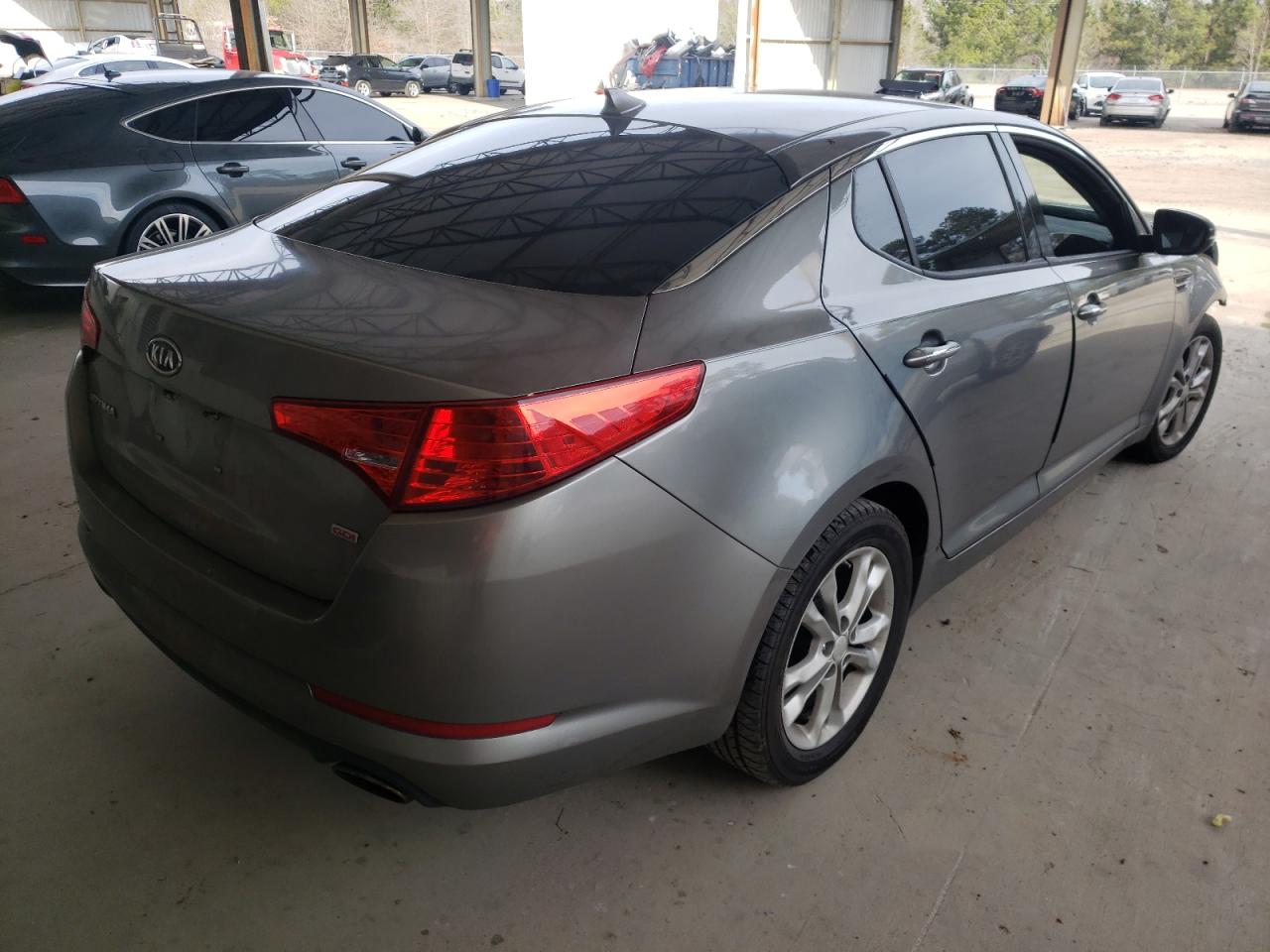 Photo 4 from auction – 2012 KIA OPTIMA LX with VIN 5XXGM4A76CG033268