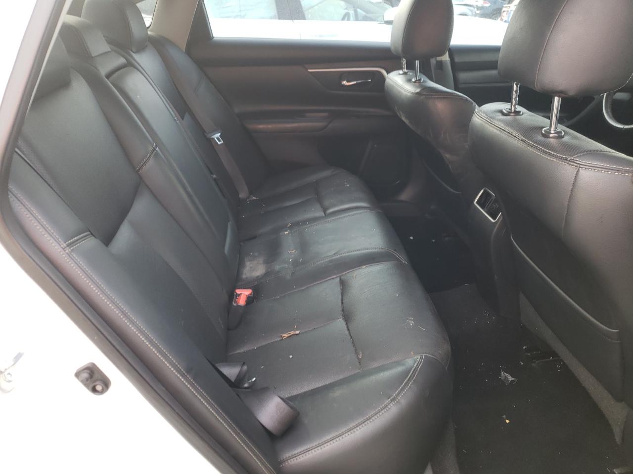 Photo 6 from auction – 2017 NISSAN ALTIMA 2.5 with VIN 1N4AL3AP7HC153581