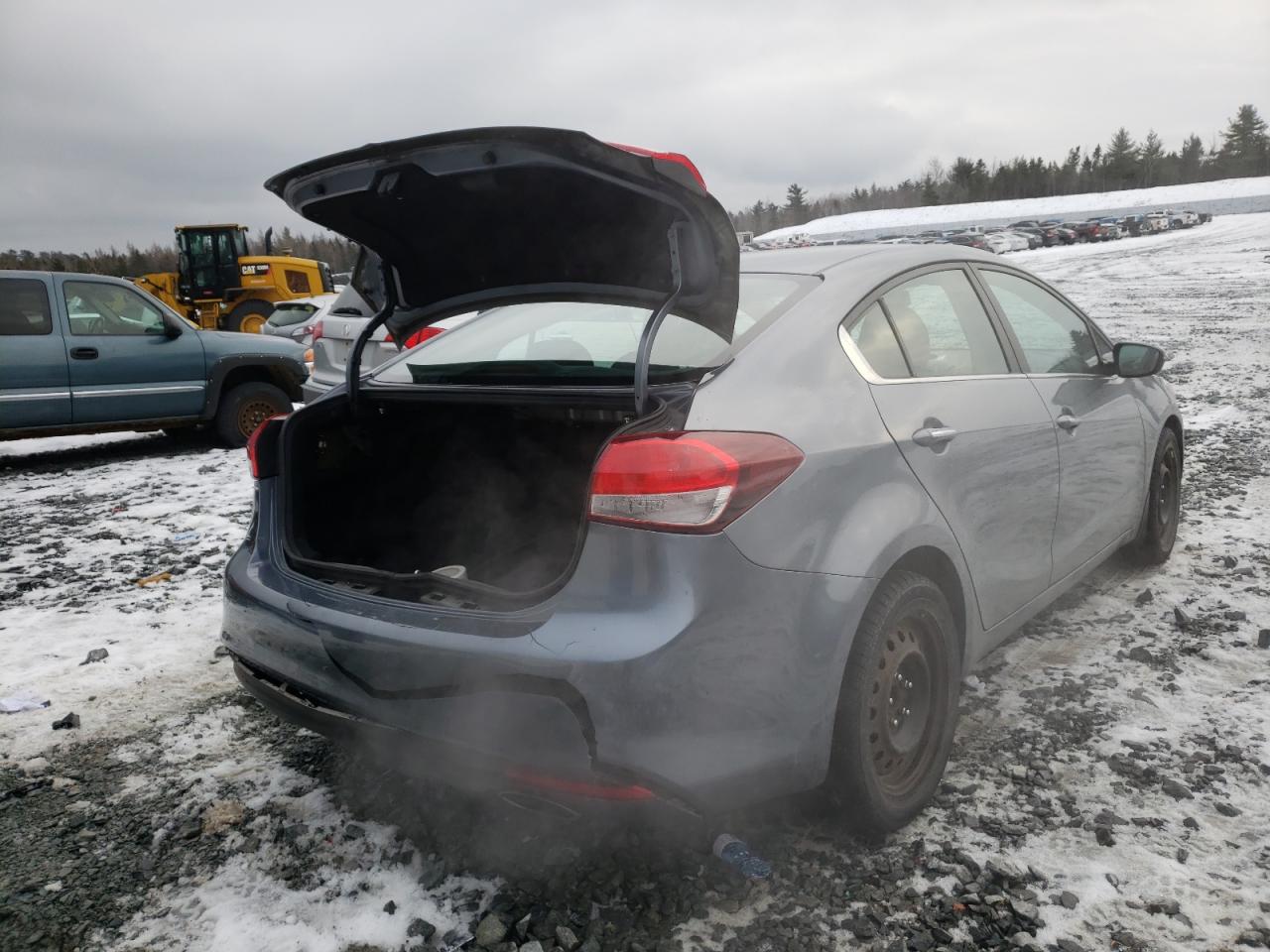 Photo 4 from auction – 2017 KIA FORTE EX with VIN 3KPFL4A80HE036724