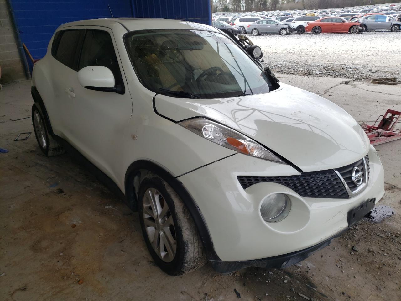 NISSAN JUKE S 2012 with VIN JN8AF5MR0CT104567 - Photo from auction
