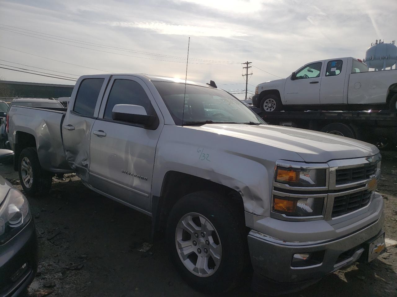 Photo 9 from auction – 2015 CHEVROLET SILVERADO with VIN 1GCVKREC7FZ303983