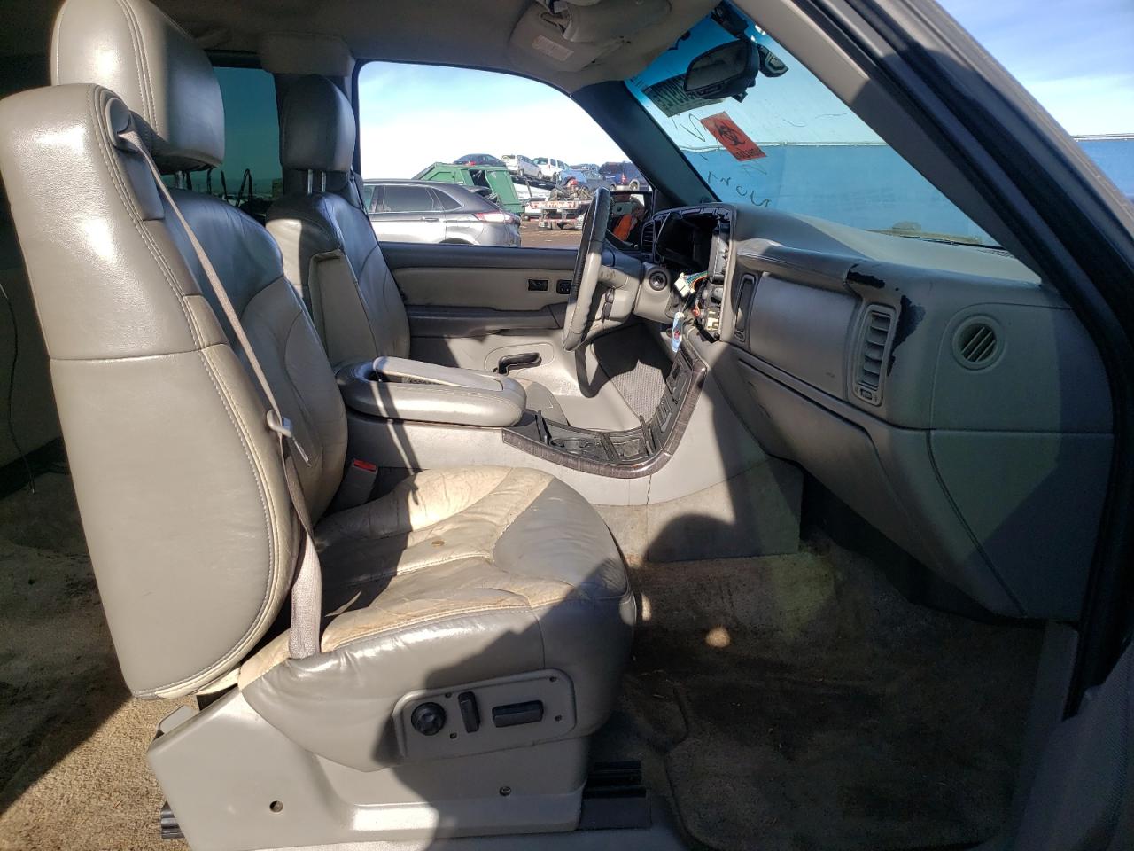 Photo 5 from auction – 2002 GMC SIERRA K15 with VIN 2GTFK69UX21334329