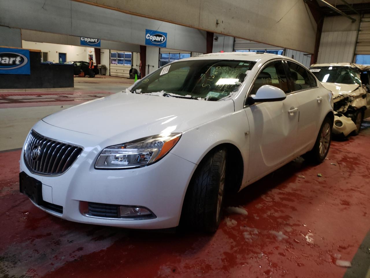 Photo 2 from auction – 2011 BUICK REGAL CXL with VIN W04GS5EC5B1058055