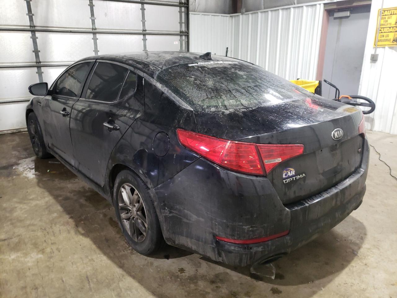 Photo 3 from auction – 2013 KIA OPTIMA LX with VIN KNAGM4A74D5315654
