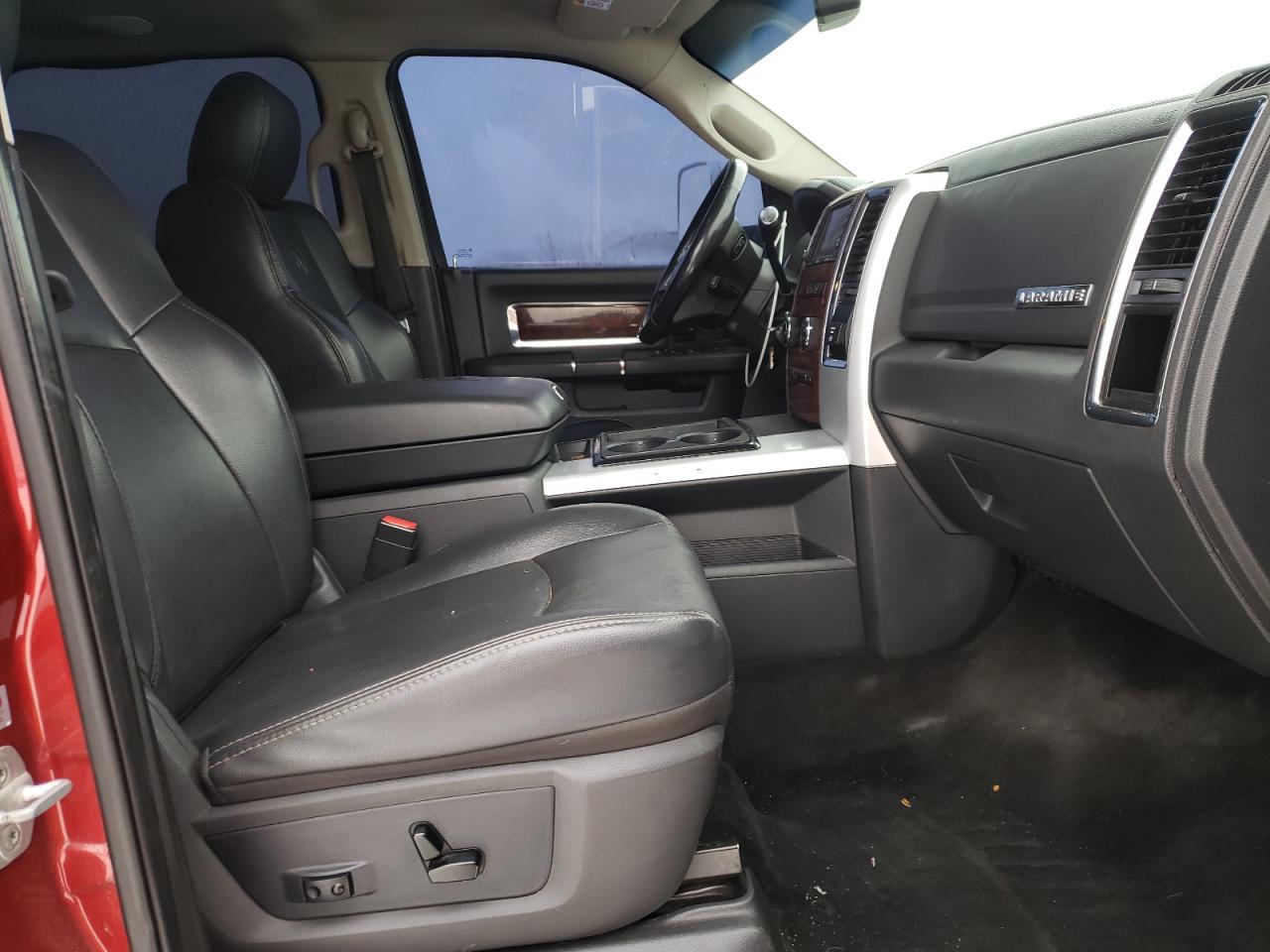 Photo 5 from auction – 2011 DODGE RAM 3500 with VIN 3D73Y3CL0BG569643