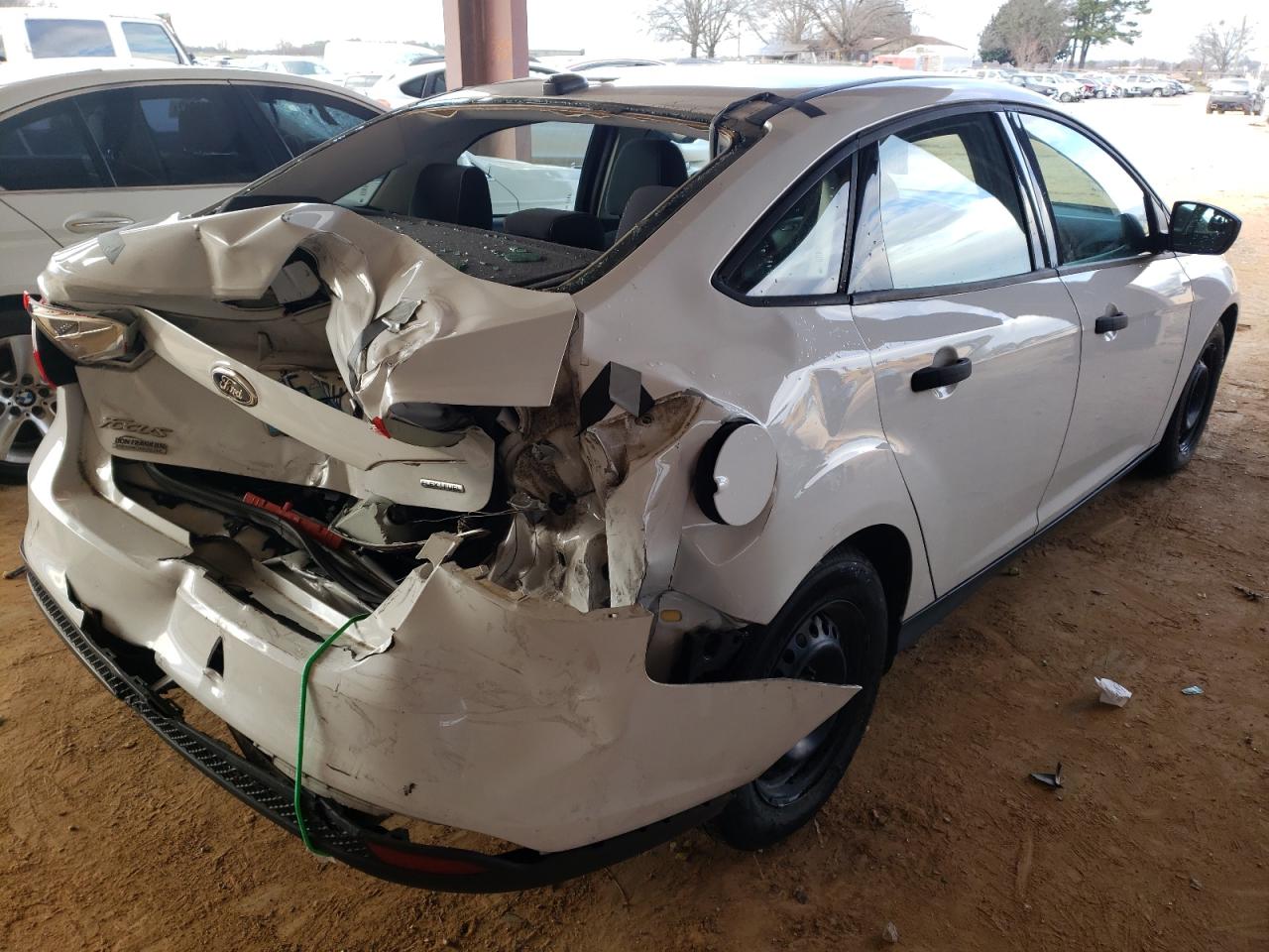 Photo 4 from auction – 2012 FORD FOCUS S with VIN 1FAHP3E21CL399293