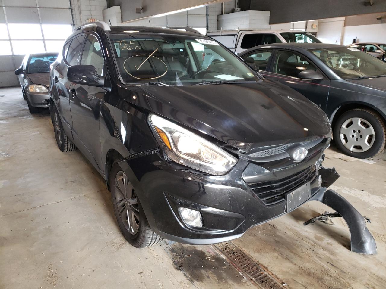 HYUNDAI TUCSON 2014 with VIN KM8JU3AGXEU932580 - Photo from auction