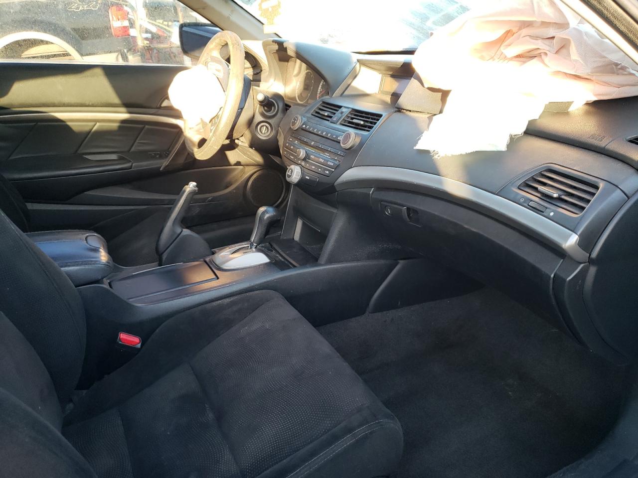 Photo 5 from auction – 2008 HONDA ACCORD EX with VIN 1HGCS12748A023781