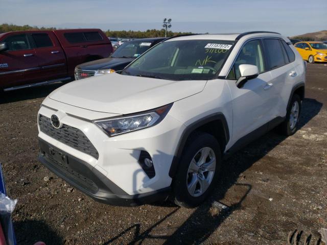 Photo 2 from auction – 2019 TOYOTA RAV4 XLE with VIN JTMP1RFVXKD511200